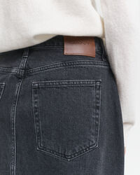 Falda vaquera midi abotonada