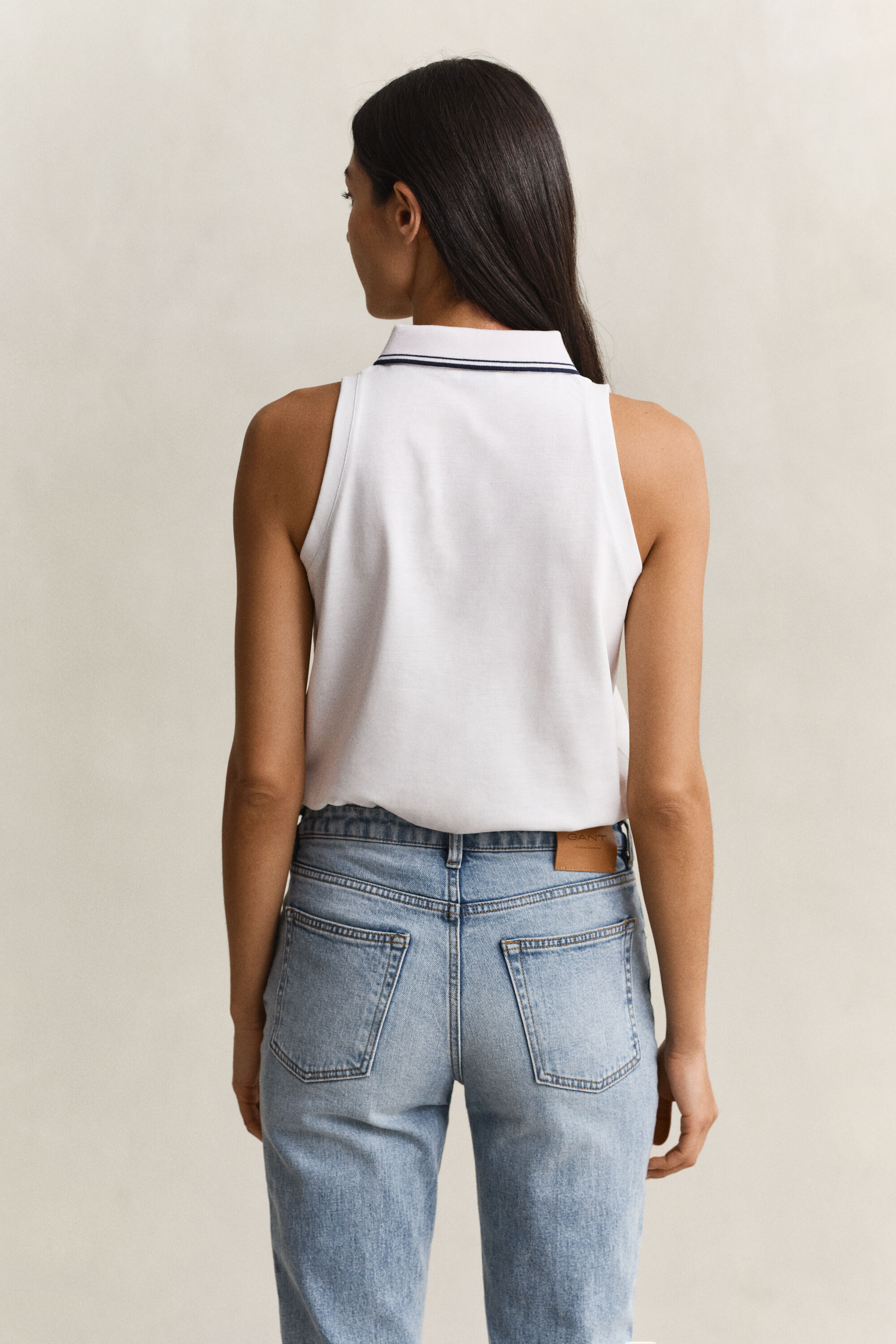 Polo de piqué sin mangas