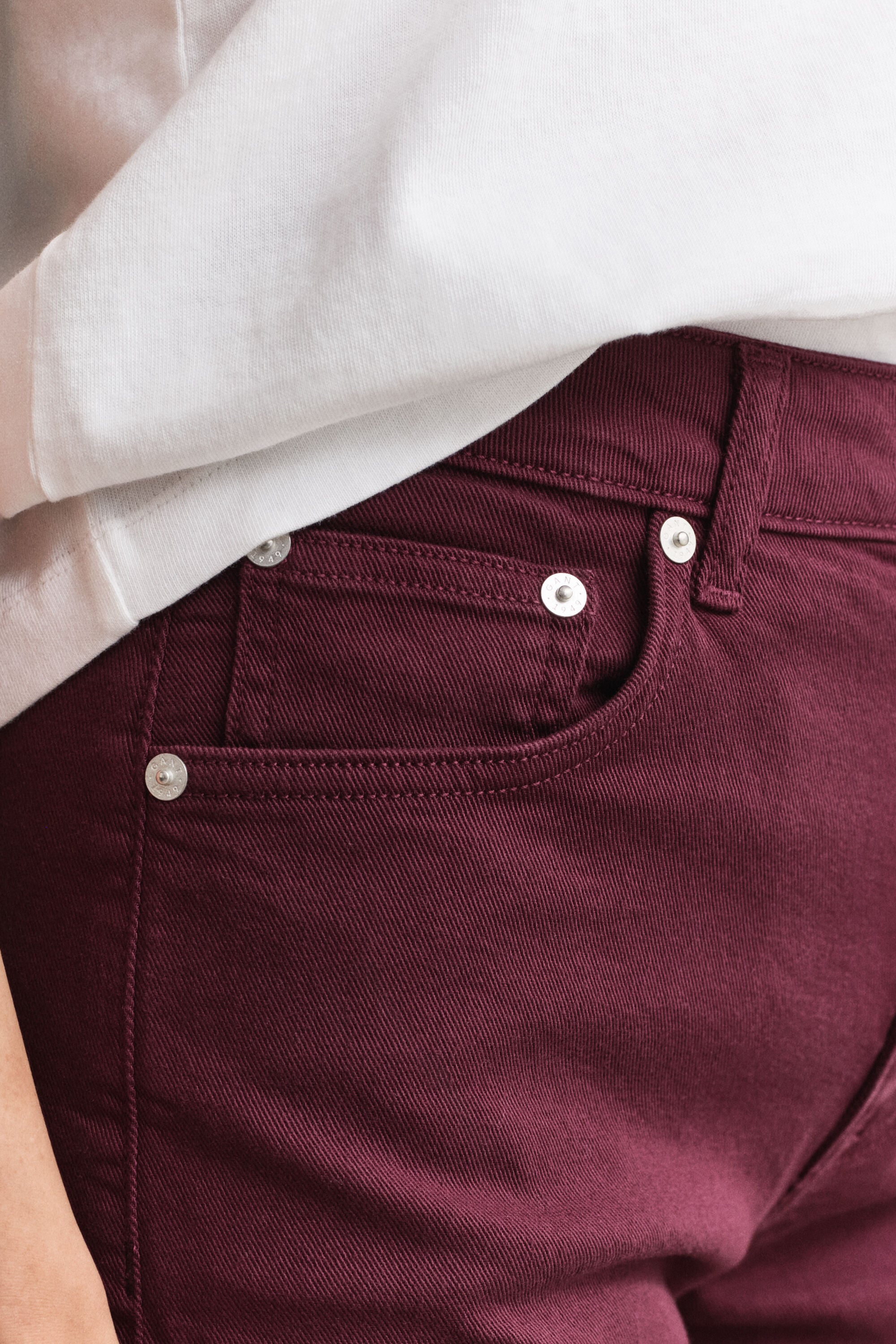 Vaqueros Slim Fit acampanados Color