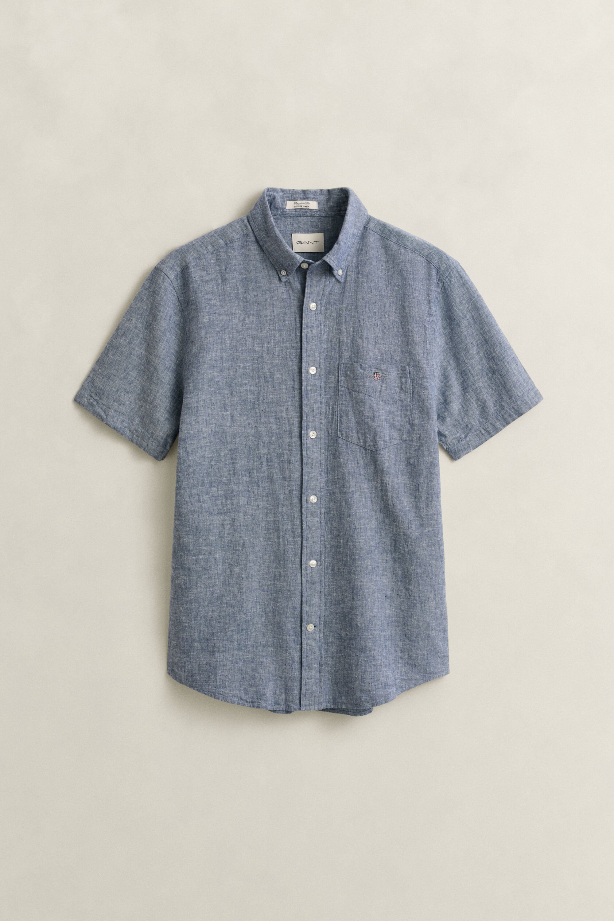 Camisa de manga corta en mezcla de lino