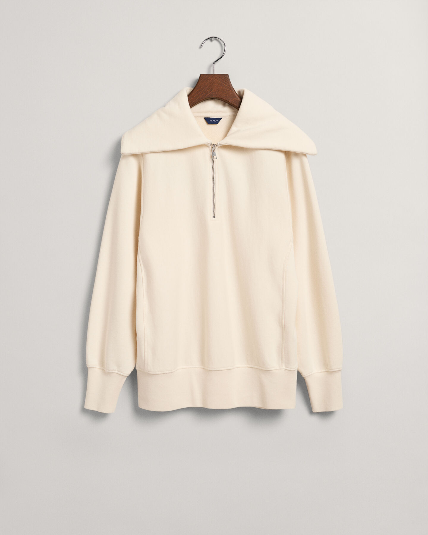 Sudadera Sportswear con cuello y media cremallera