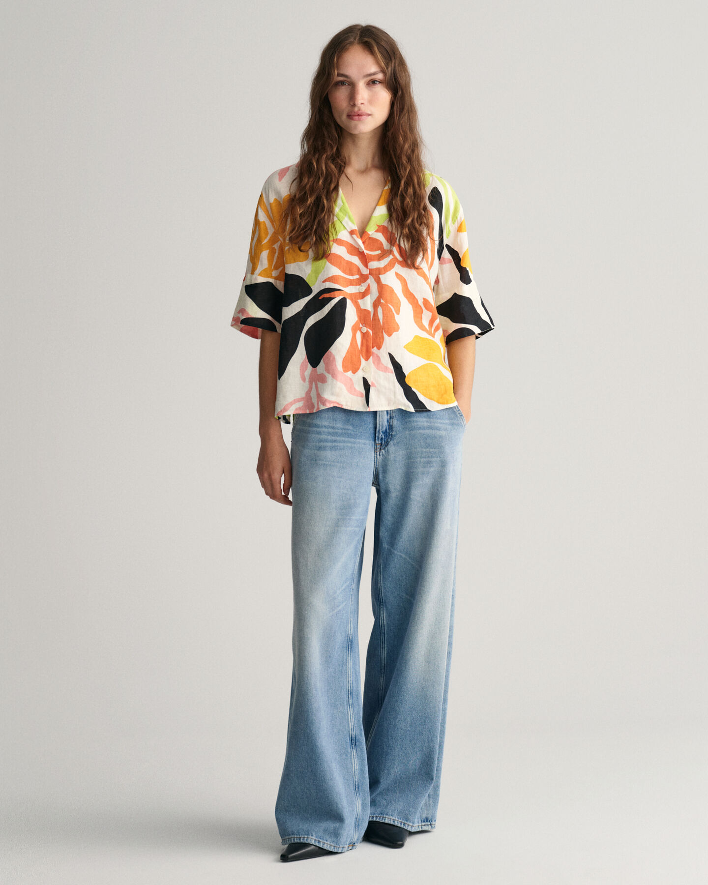 Camisa Relaxed Fit de manga corta en lino Palm Print