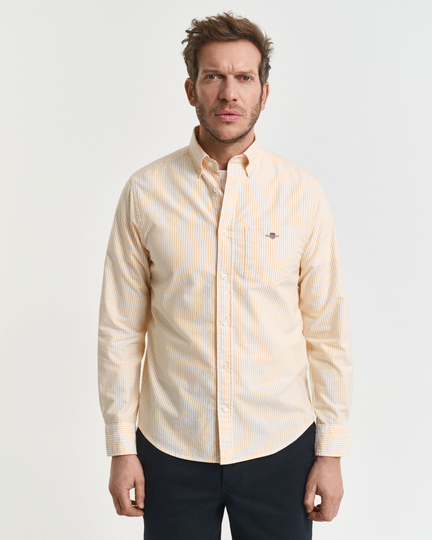 Camisa Oxford clásica Regular Fit de rayas finas