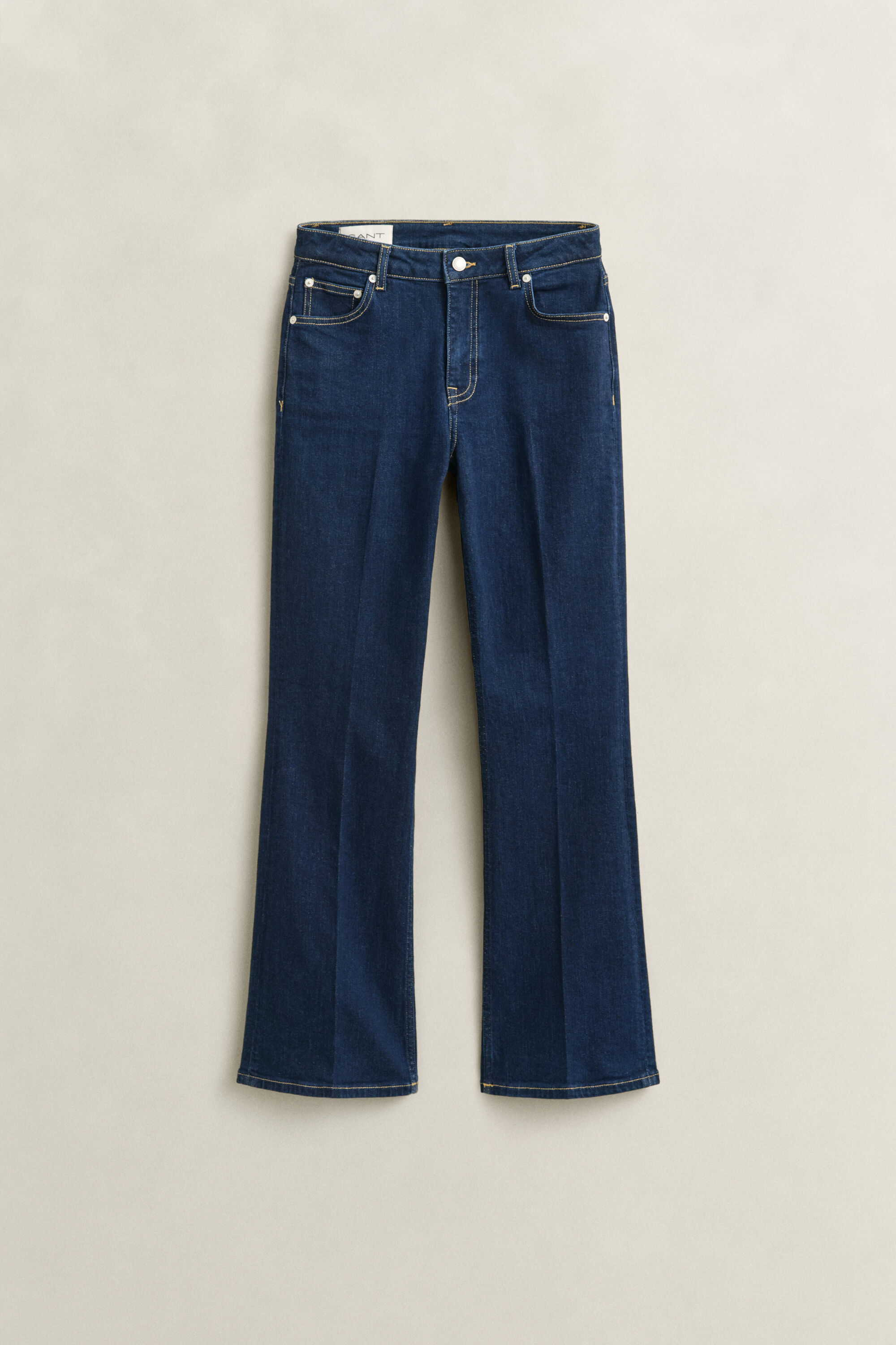Vaqueros Slim Fit acampanados elásticos
