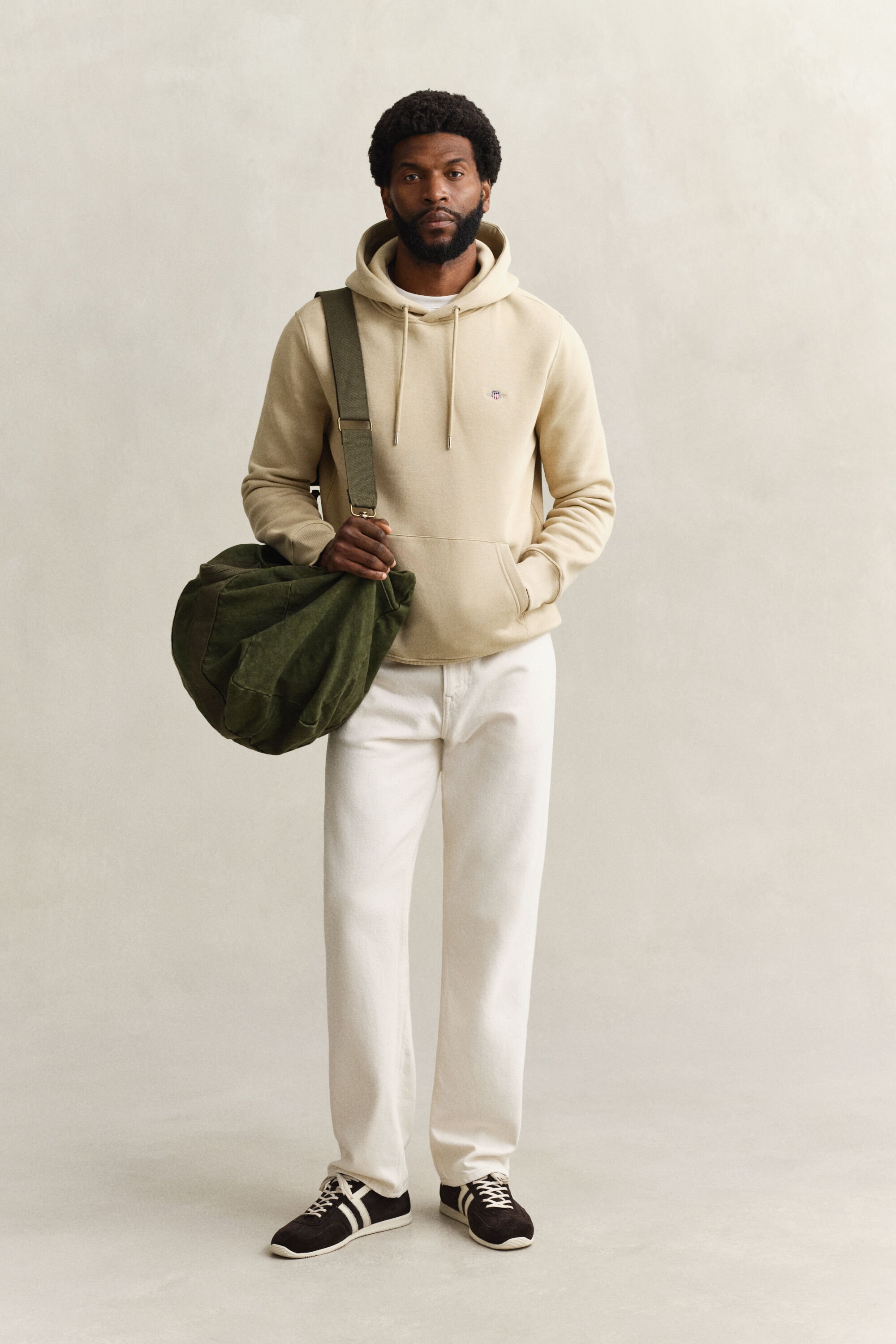 Sudadera con capucha Shield