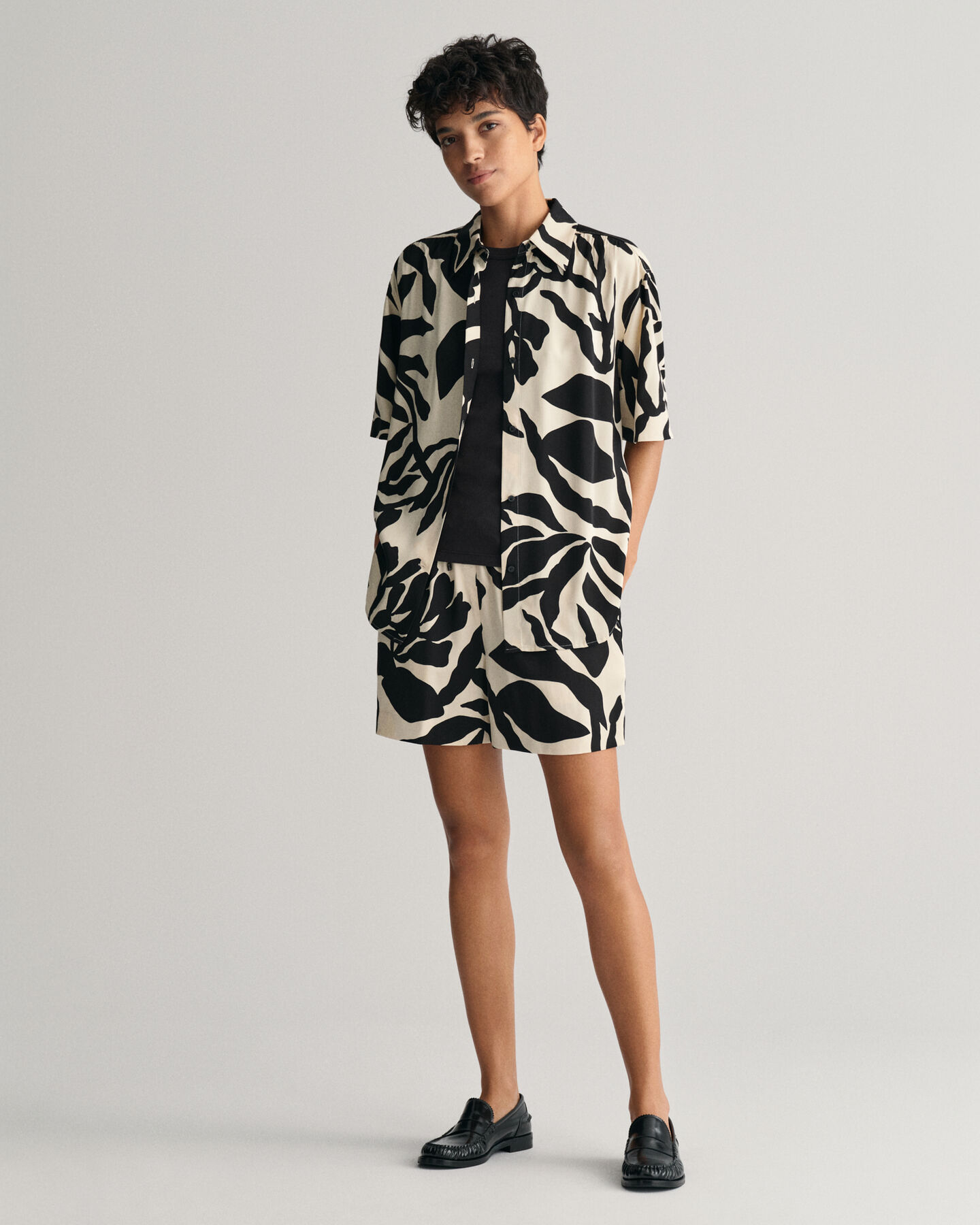 Pantalones cortos Relaxed Fit Pull-On Palm Print