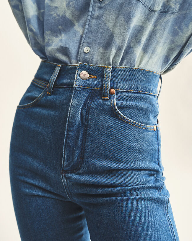 Vaqueros Bootcut Wrangler x GANT