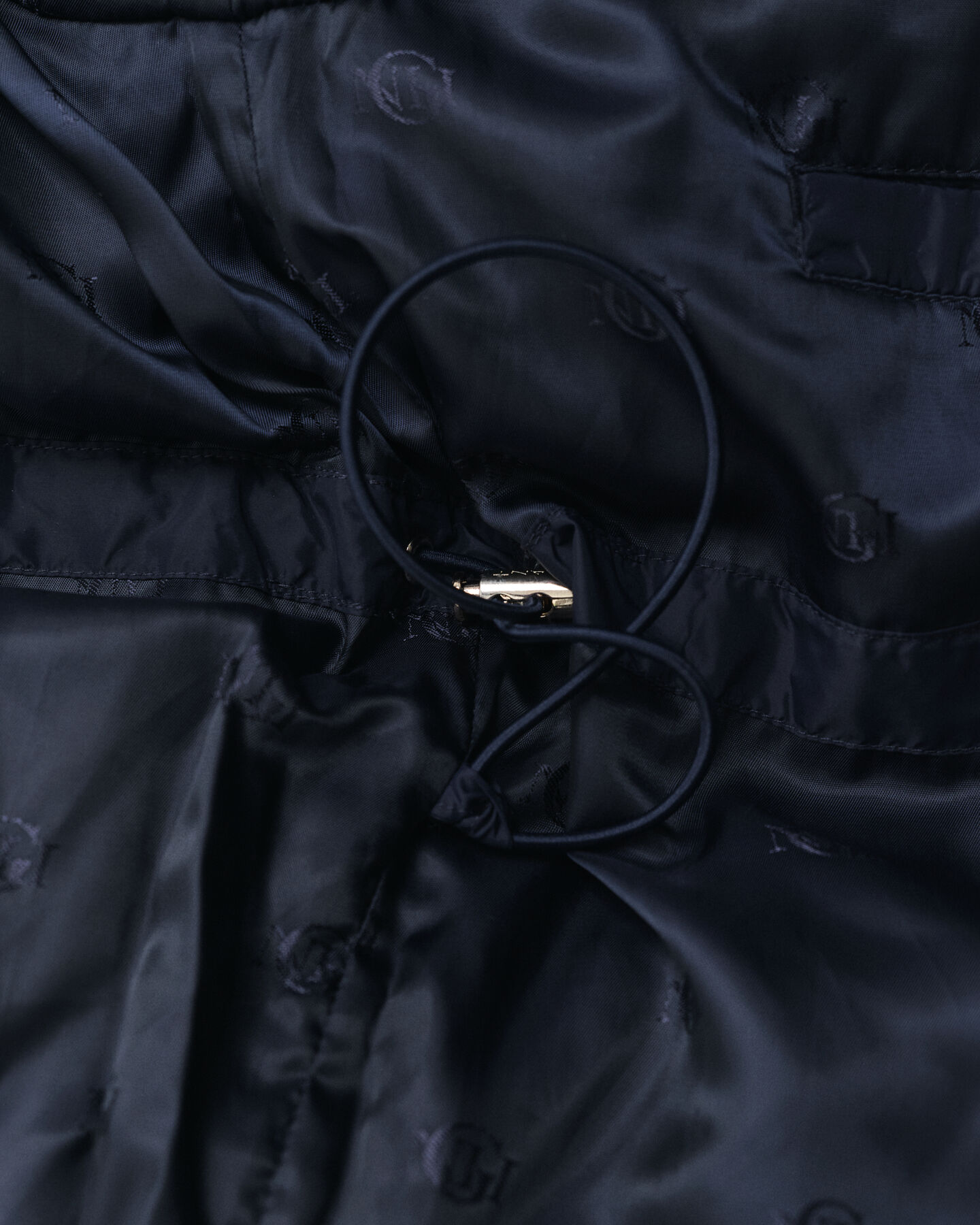 Chaqueta de plumón y largo medio