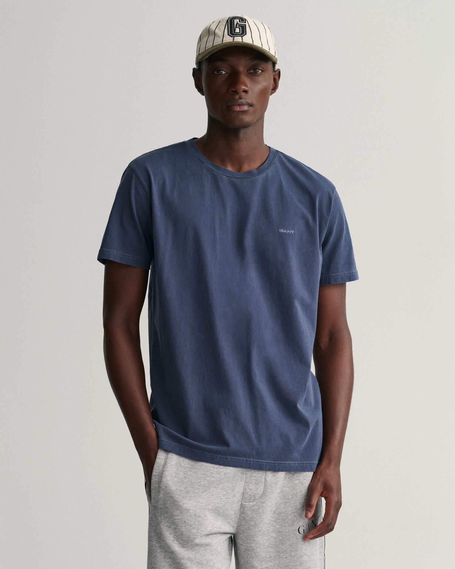 Camiseta gant hotsell hombre