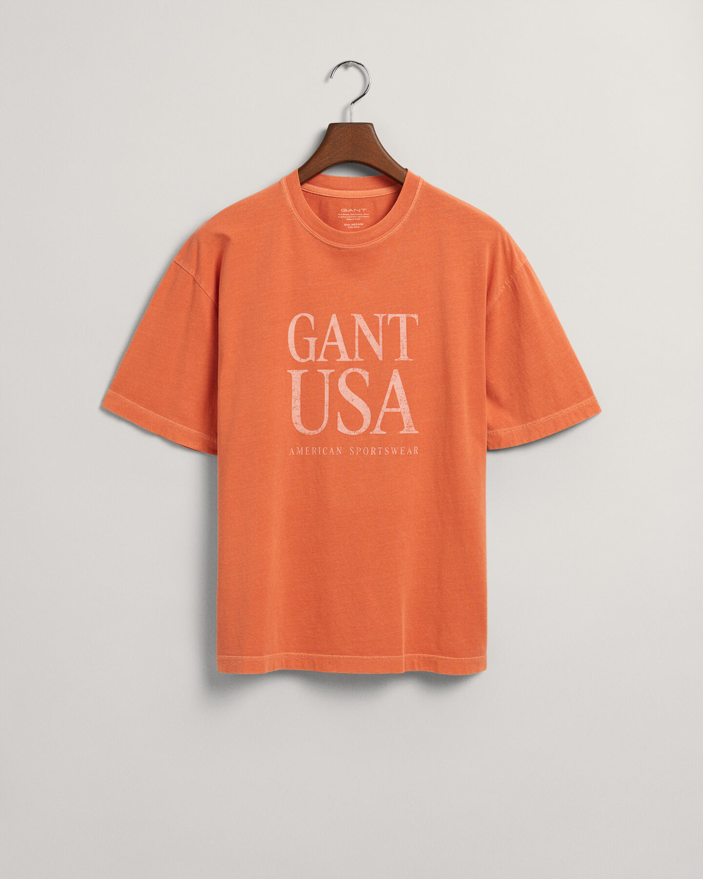 Camiseta GANT USA Sunfaded