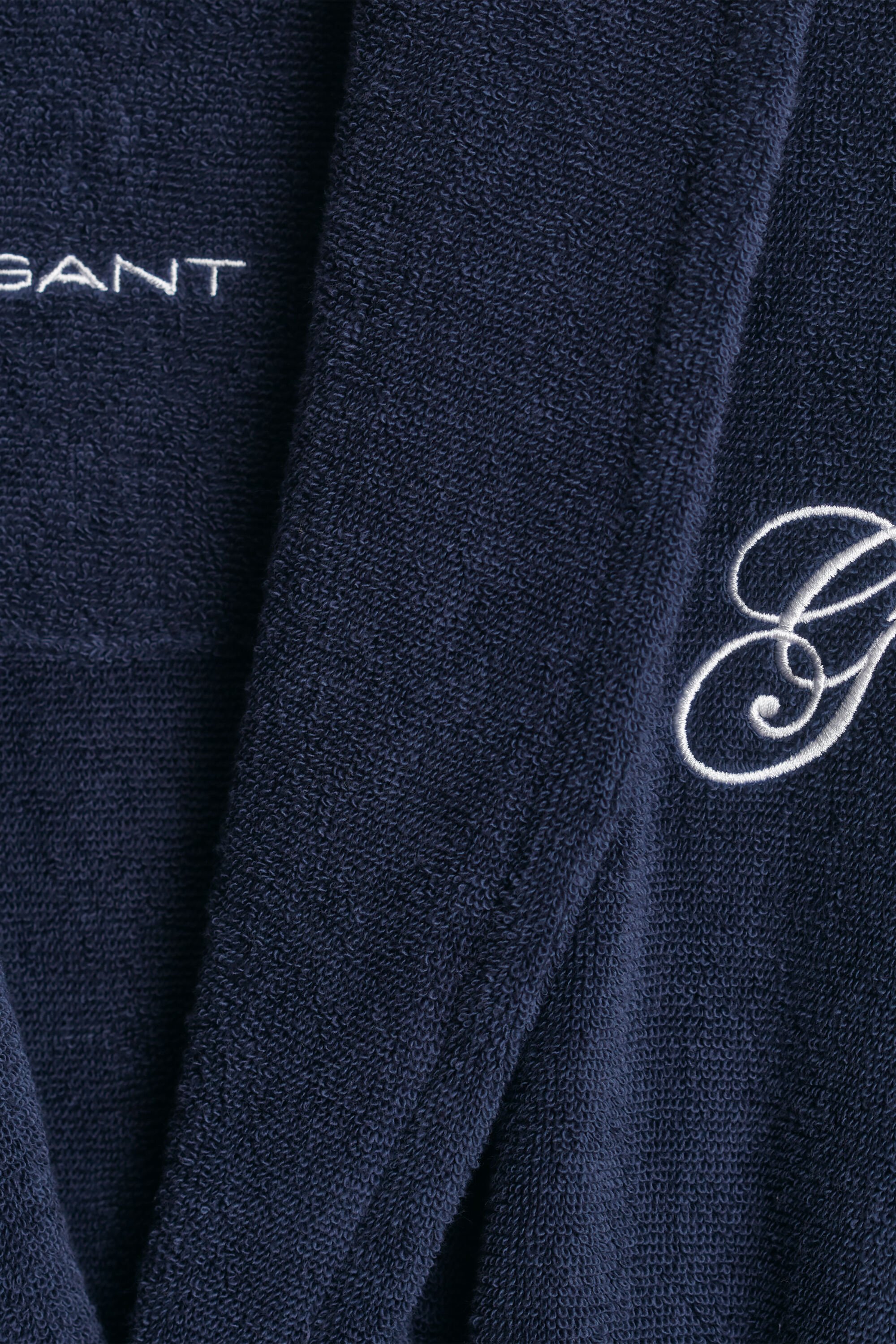 Albornoz con bordado