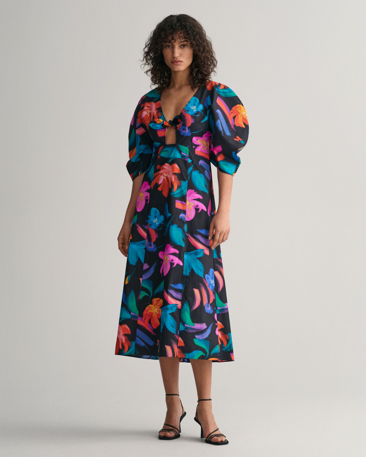 Vestido manga online volumen zara