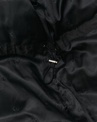 Chaqueta de plumón y largo medio