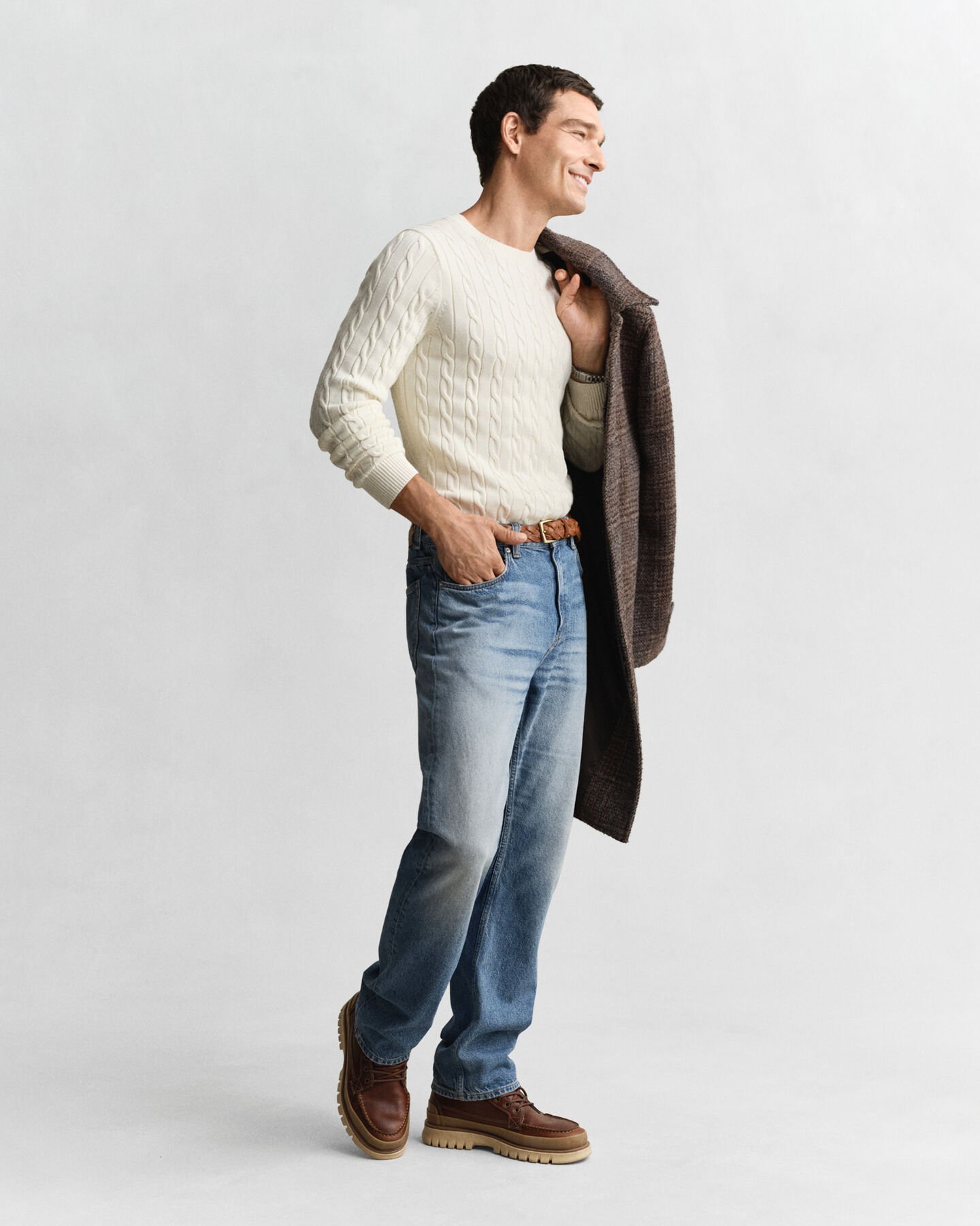 Jersey de cuello redondo y punto de ochos en algodón