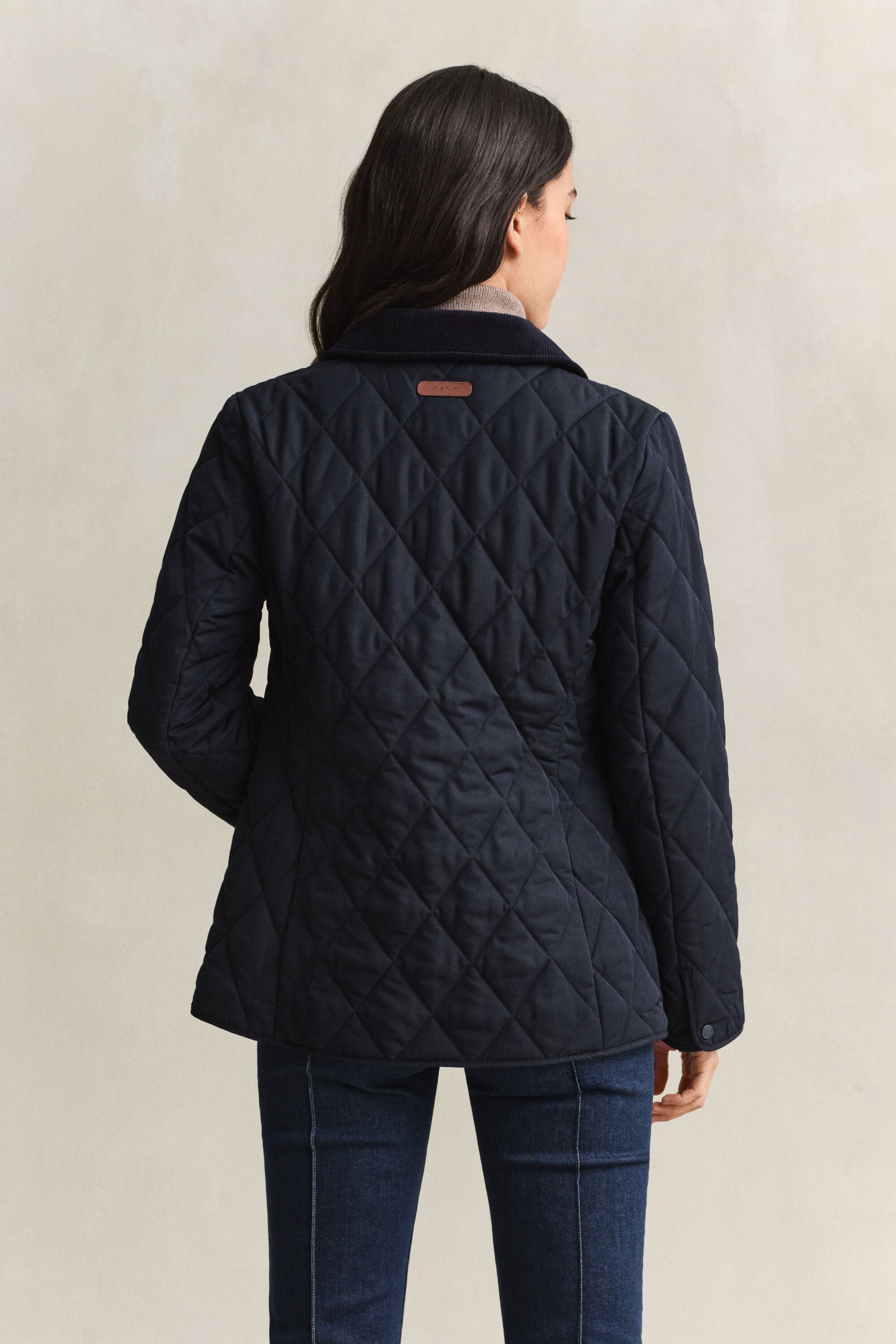 Chaqueta acolchada ajustada