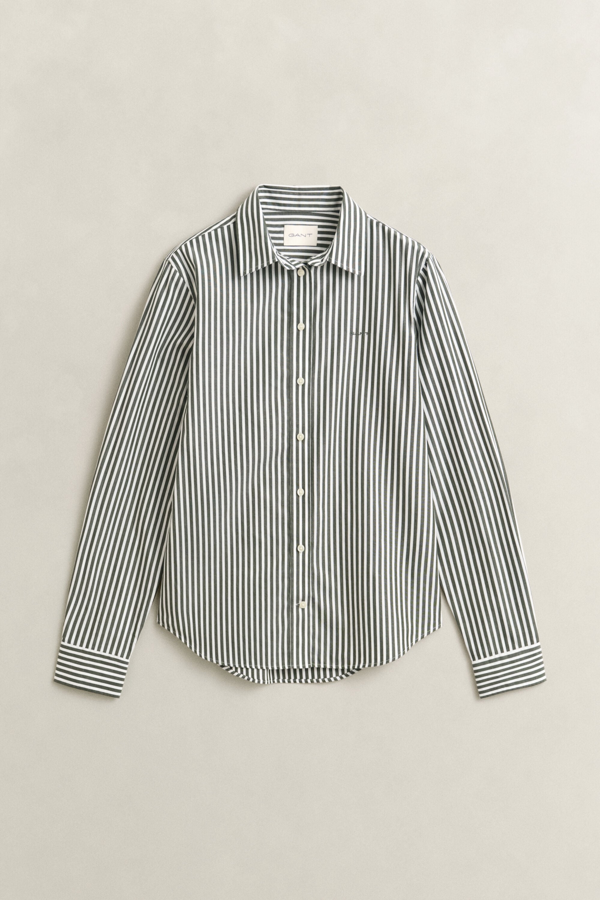 Camisa Regular Fit clásica de popelina a rayas
