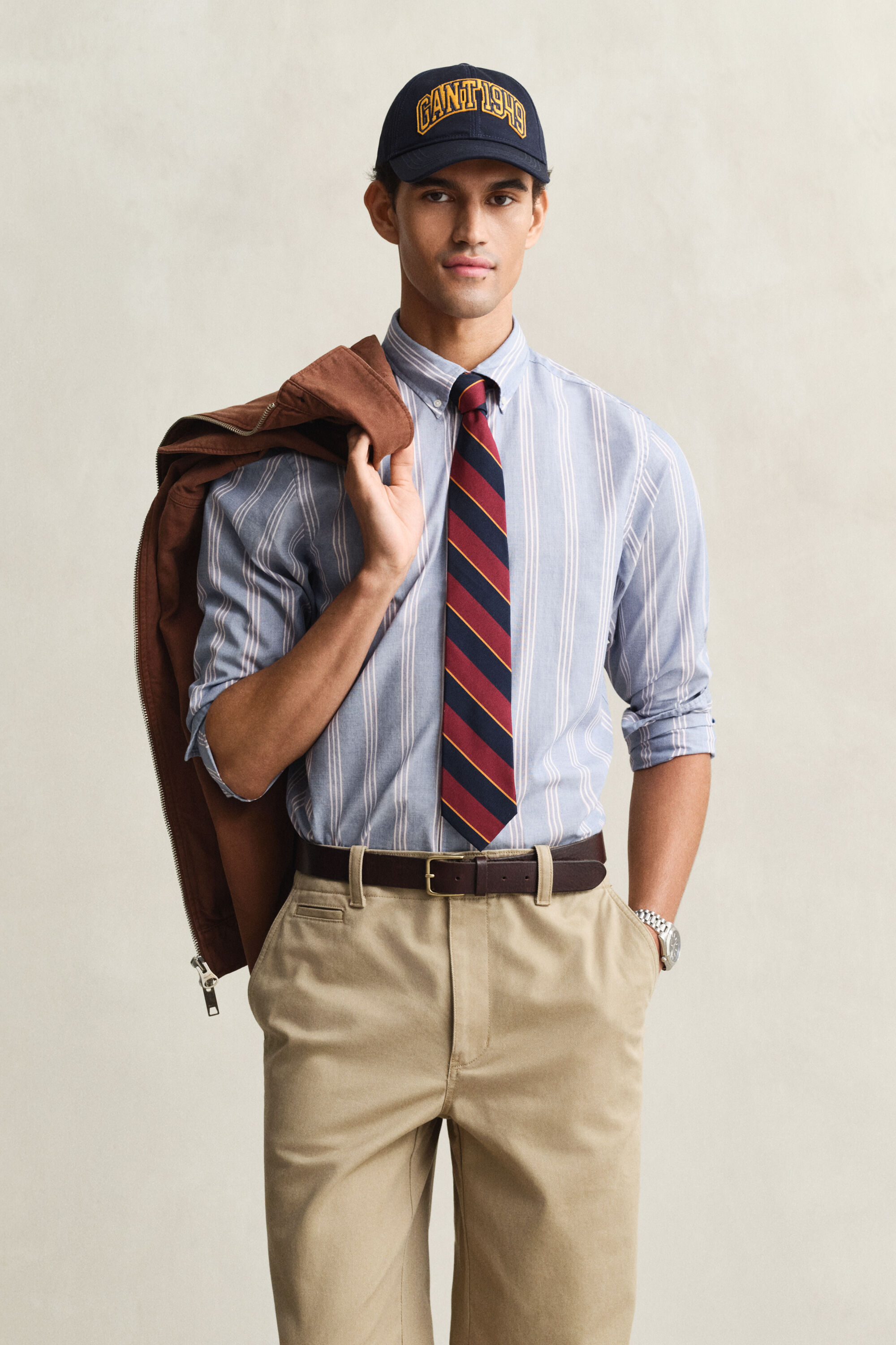 Camisa Regular Fit de popelina a rayas fil-à-fil