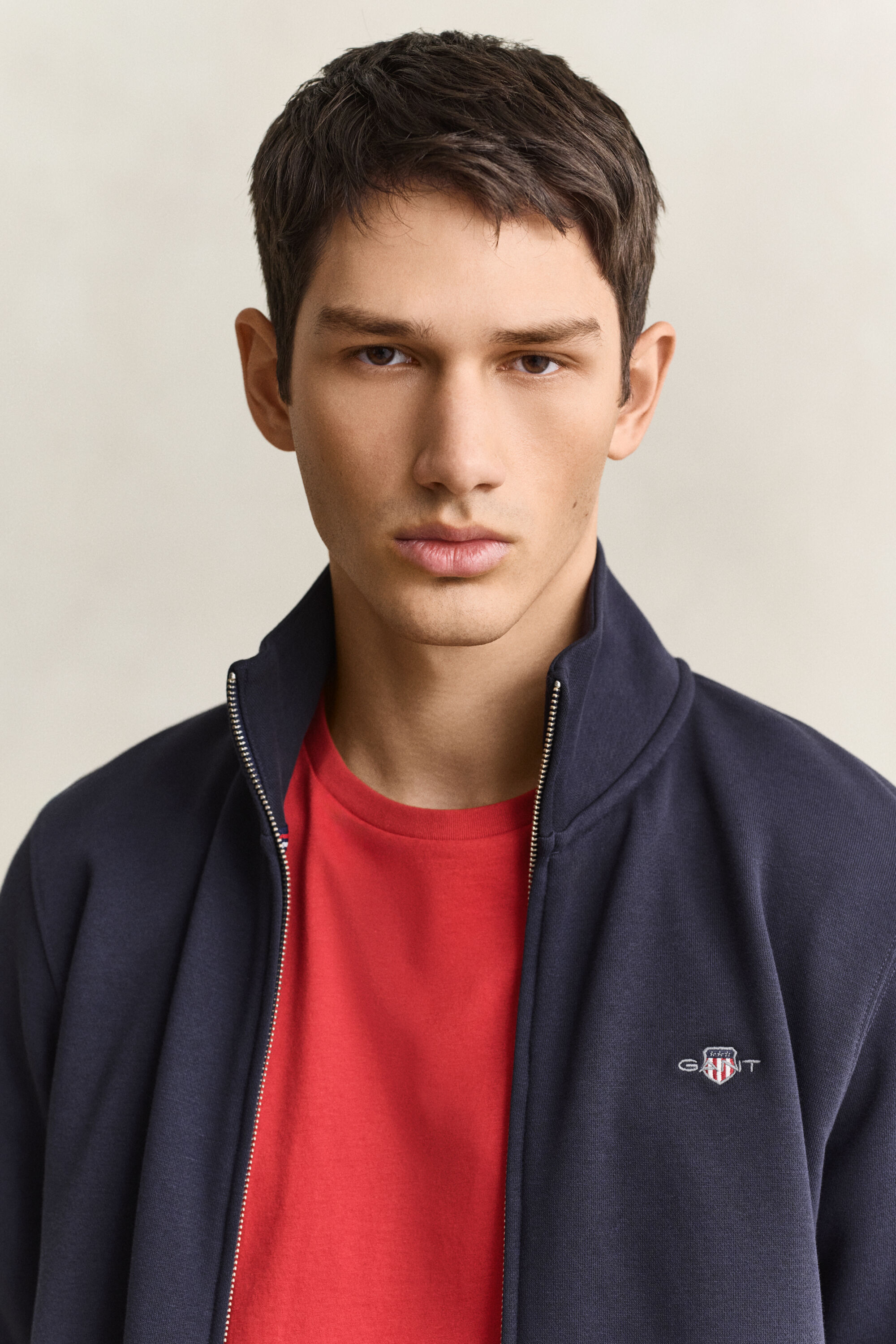 Sudadera Shield con cremallera