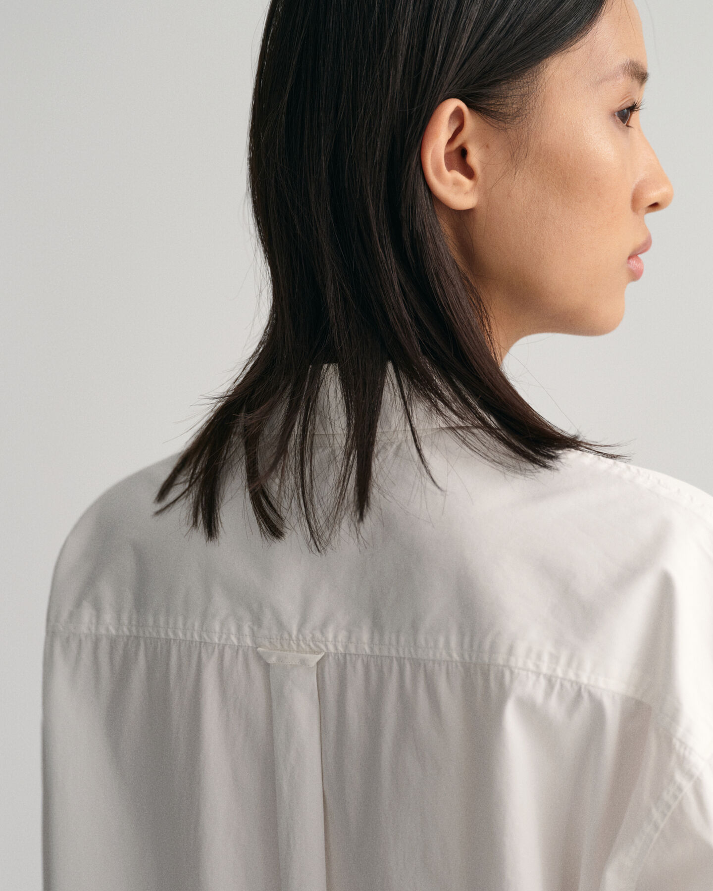 Camisa extragrande de popelina con puños anchos