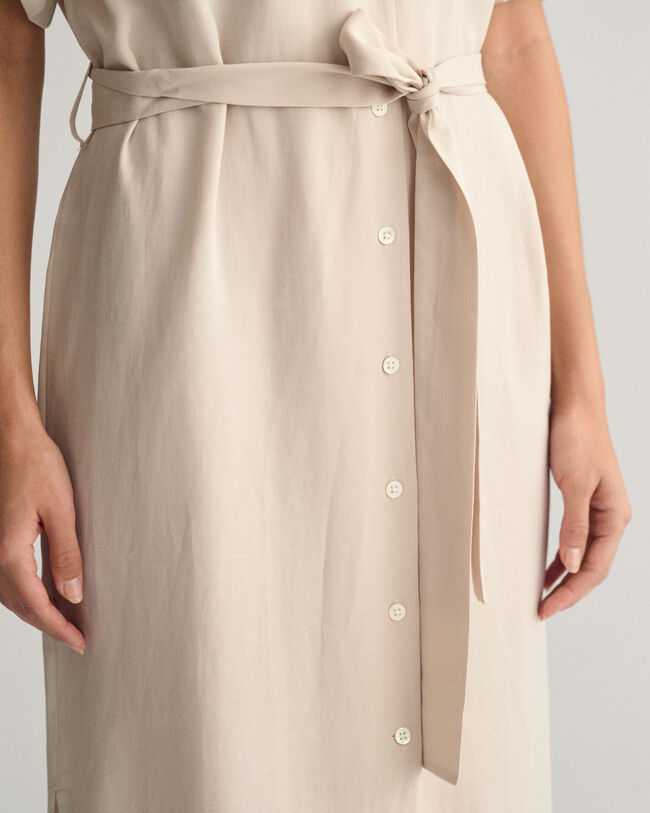 Vestido camisero de manga corta con bolsillos