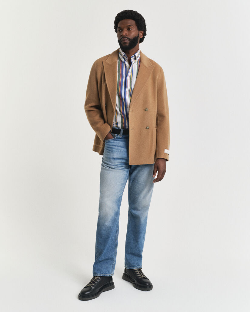 Camisa Regular Fit cl&aacute;sica de popelina a rayas multicolor