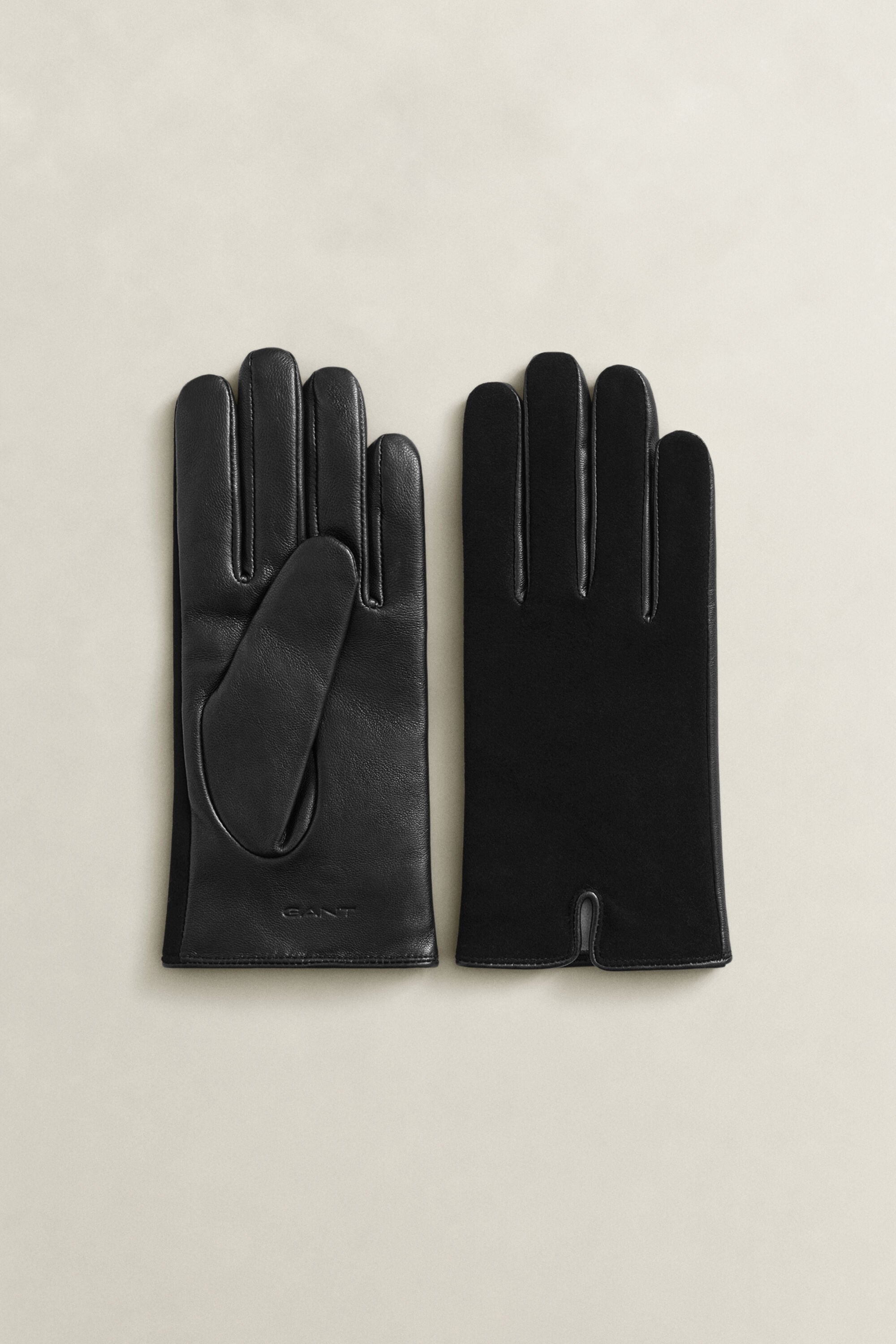 Guantes de piel y ante