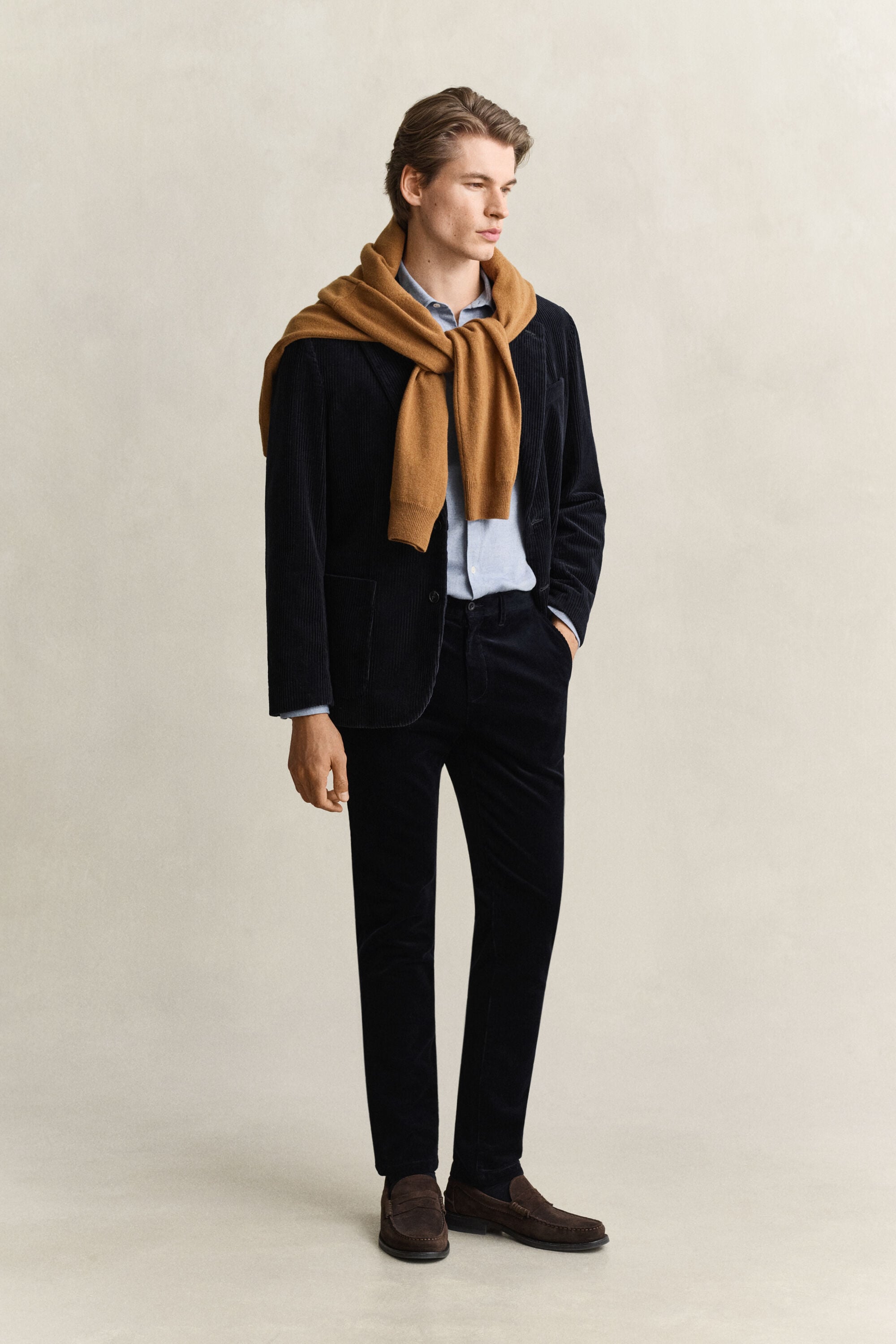 Pantalones chinos Slim Fit de pana