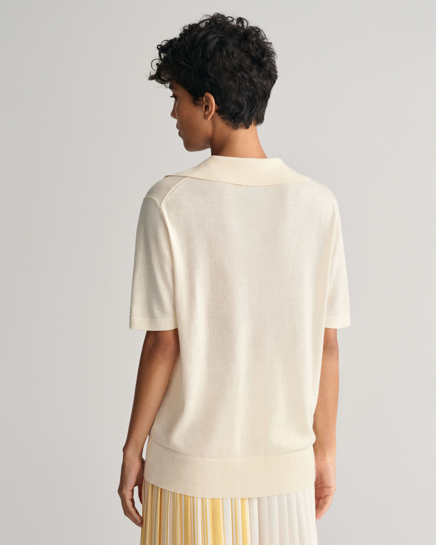 Rugger de manga corta en punto fino