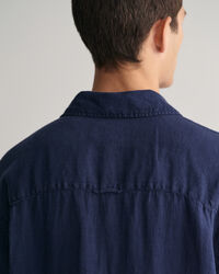 Camisa Relaxed Fit de manga corta y lino te&ntilde;ido en prenda