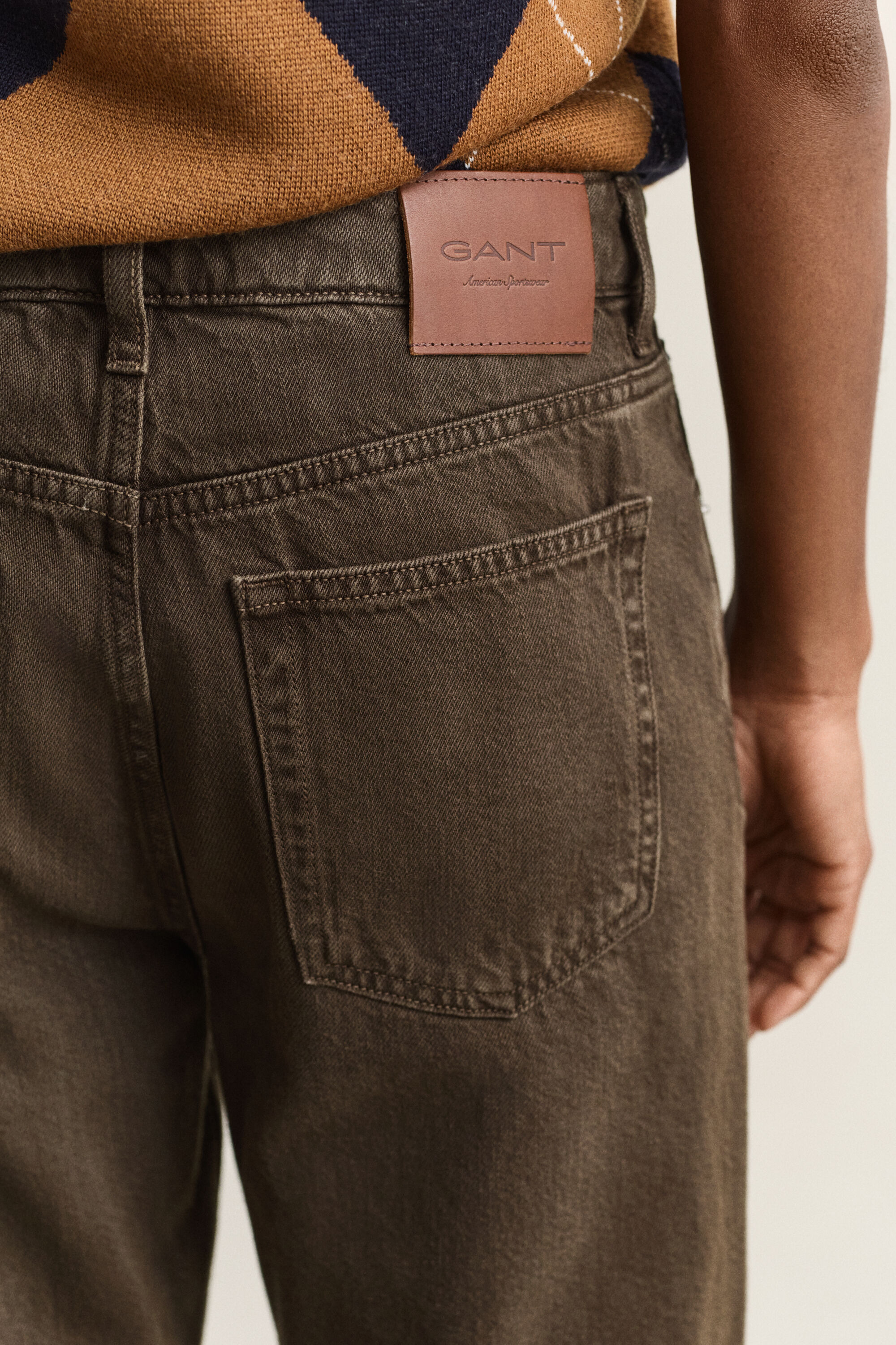 Vaqueros Relaxed Fit de color