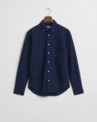 Camisa Oxford Regular Fit Archive te&ntilde;ida en prenda