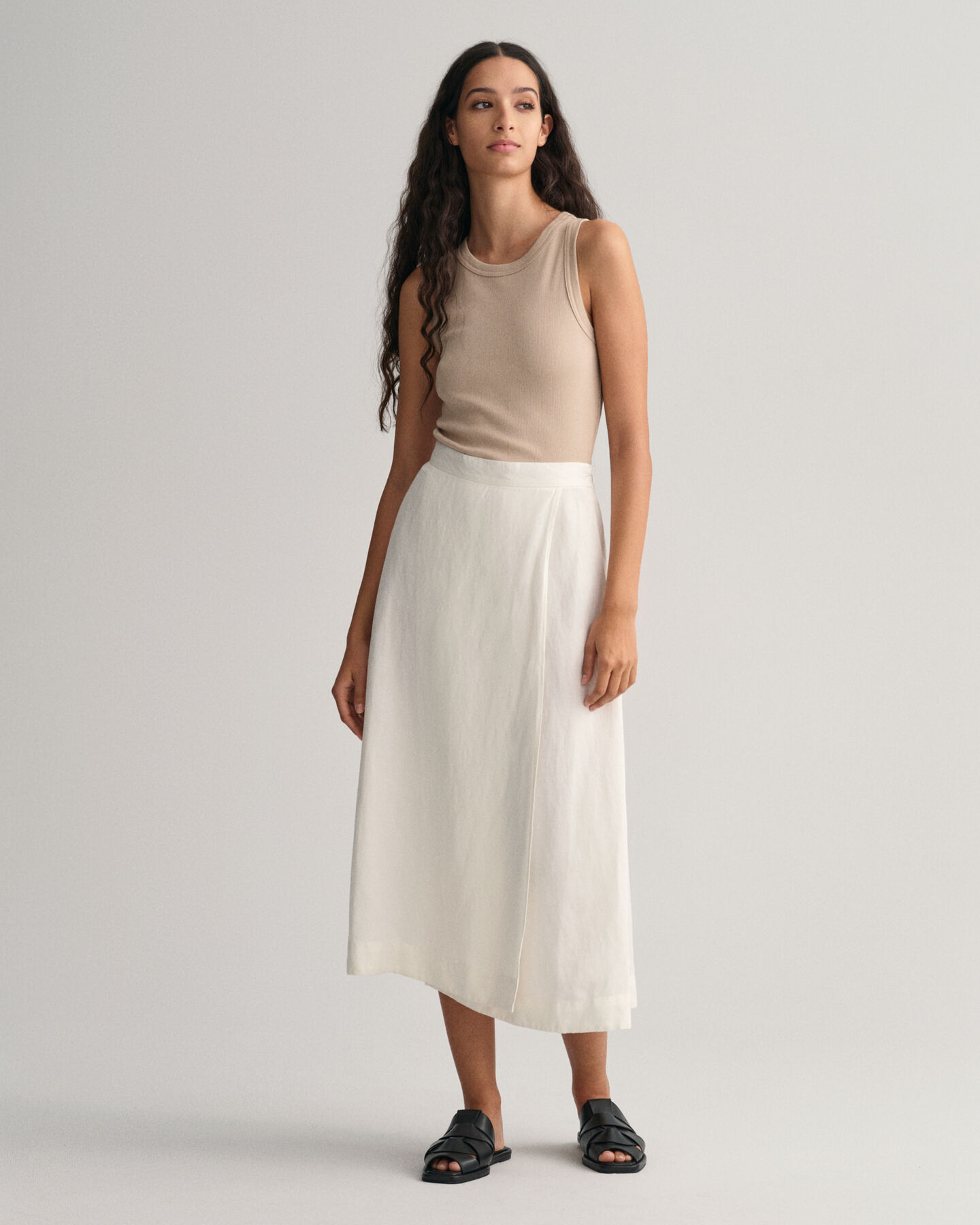 Falda midi de viscosa y lino