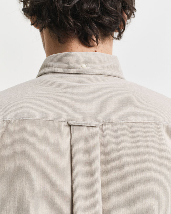 Camisa Regular Fit de pana de algodón