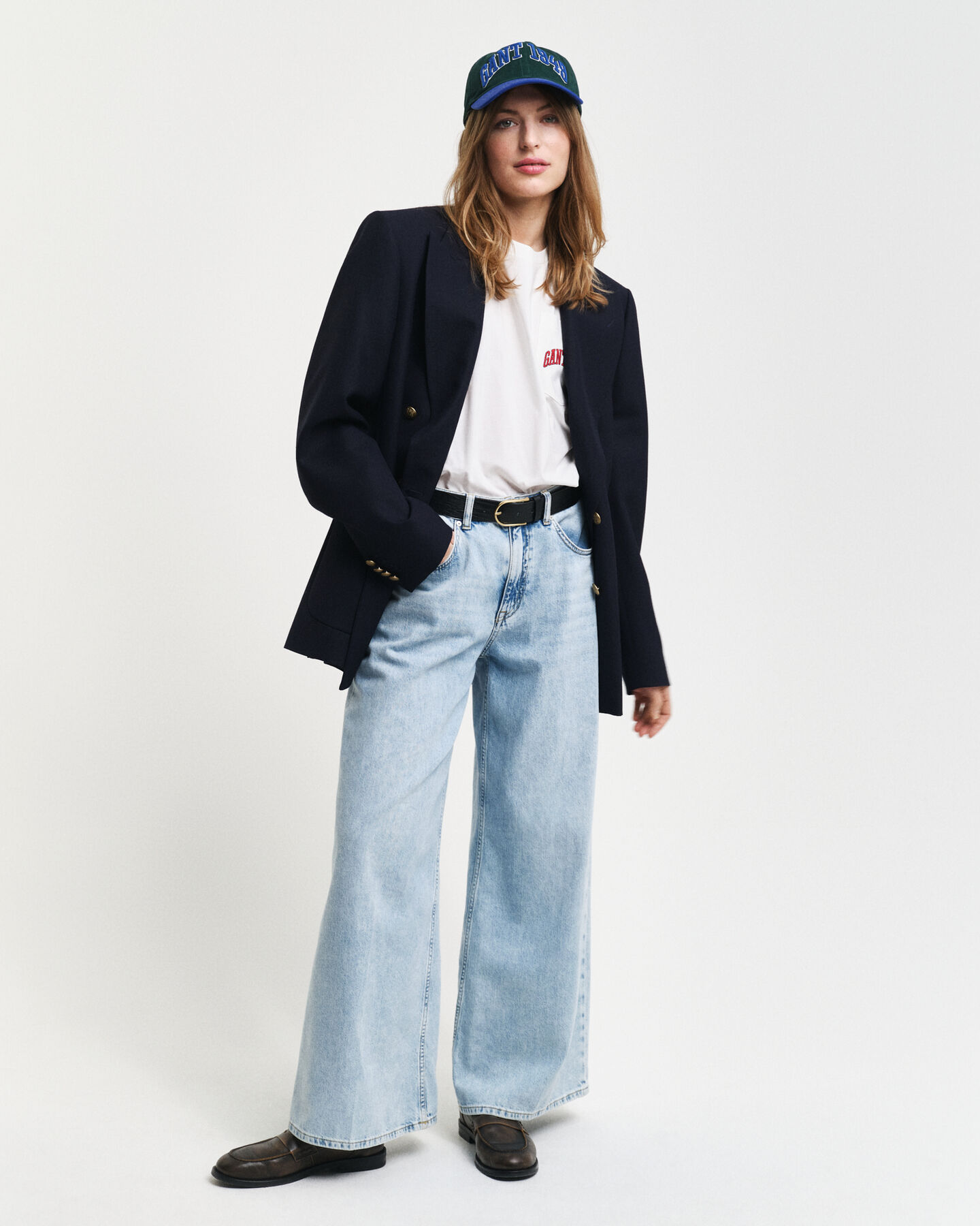 Camiseta GANT 1949 Arch Graphic