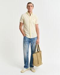 Camisa Regular Fit de manga corta a rayas en algod&oacute;n y lino