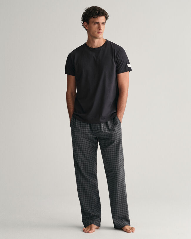 Caja de regalo con camiseta y pantalones de pijama de franela