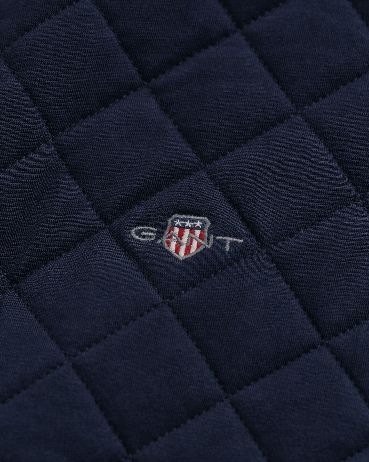 Sudadera acolchada con cuello de pana y cremallera