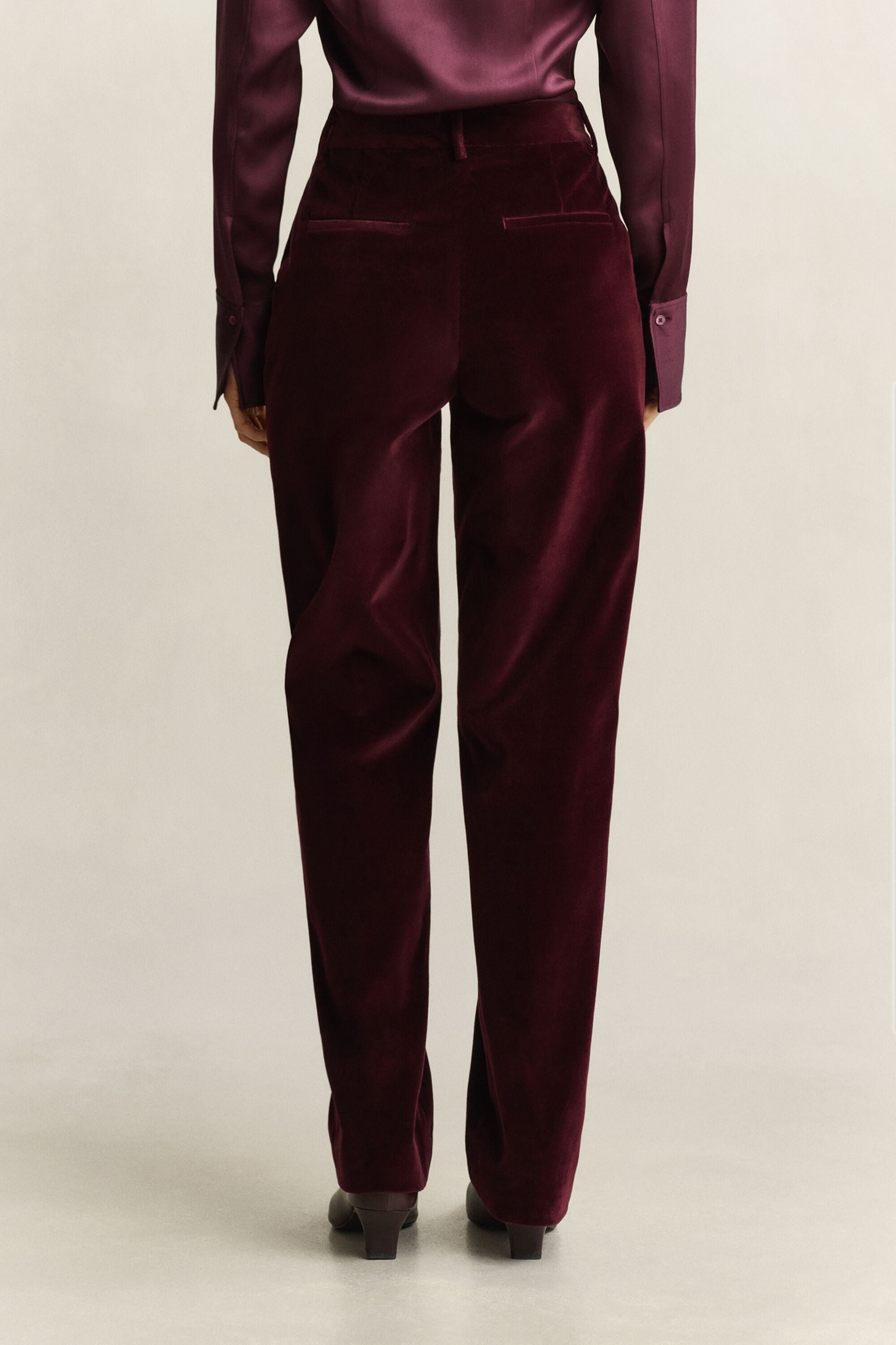 Pantalones de vestir de terciopelo