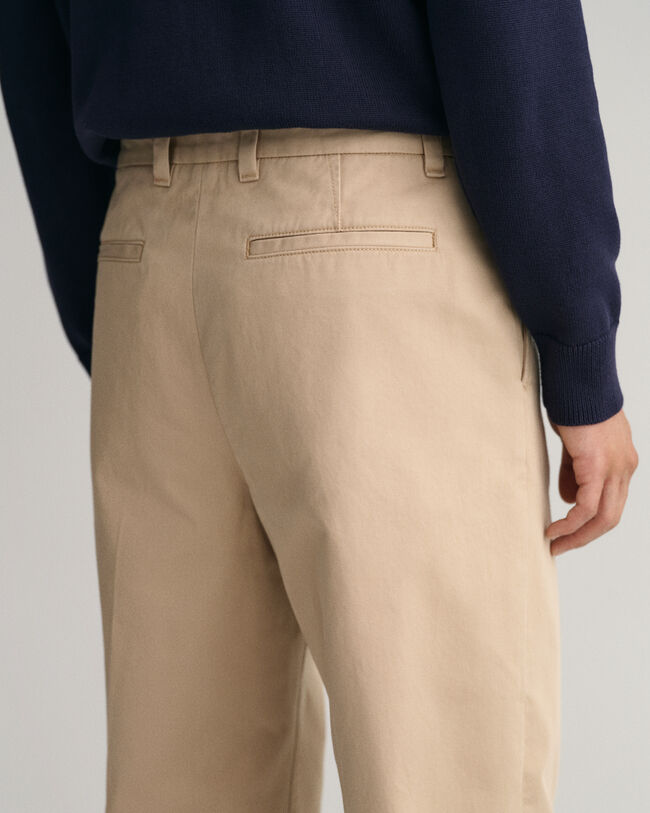 Pantalones chinos Straight Fit amplios