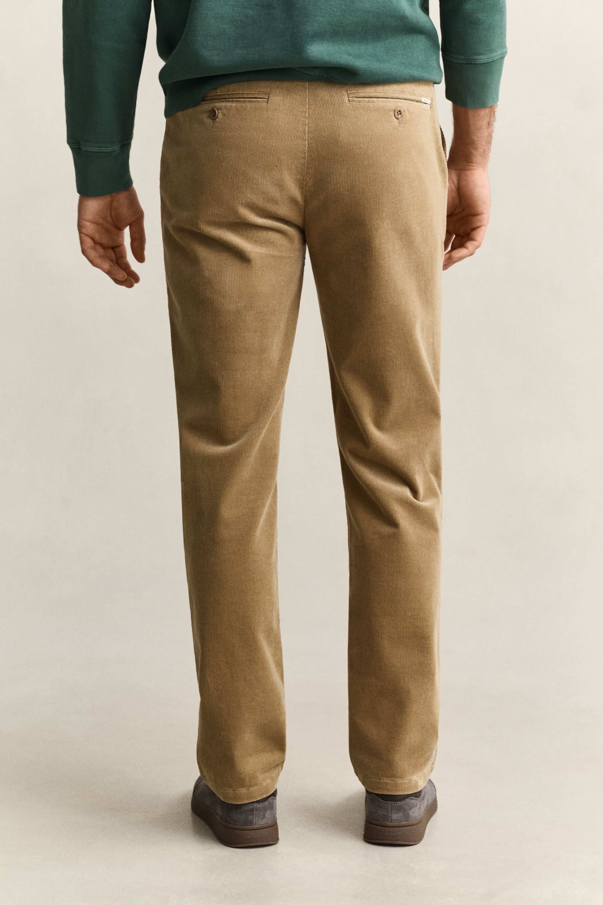 Pantalones chinos Regular Fit de pana