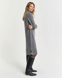 Vestido de cuello de cisne con detalle de punto