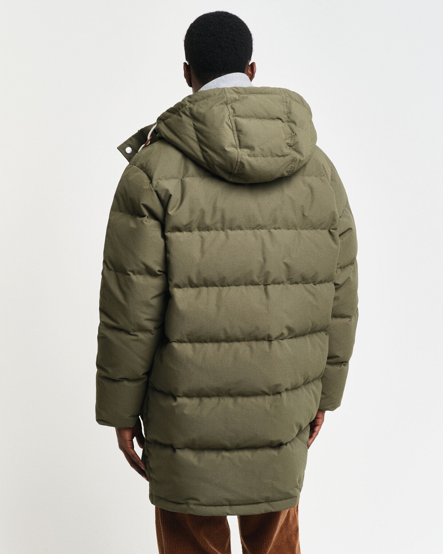 Chaqueta de plumón gruesa de largo medio