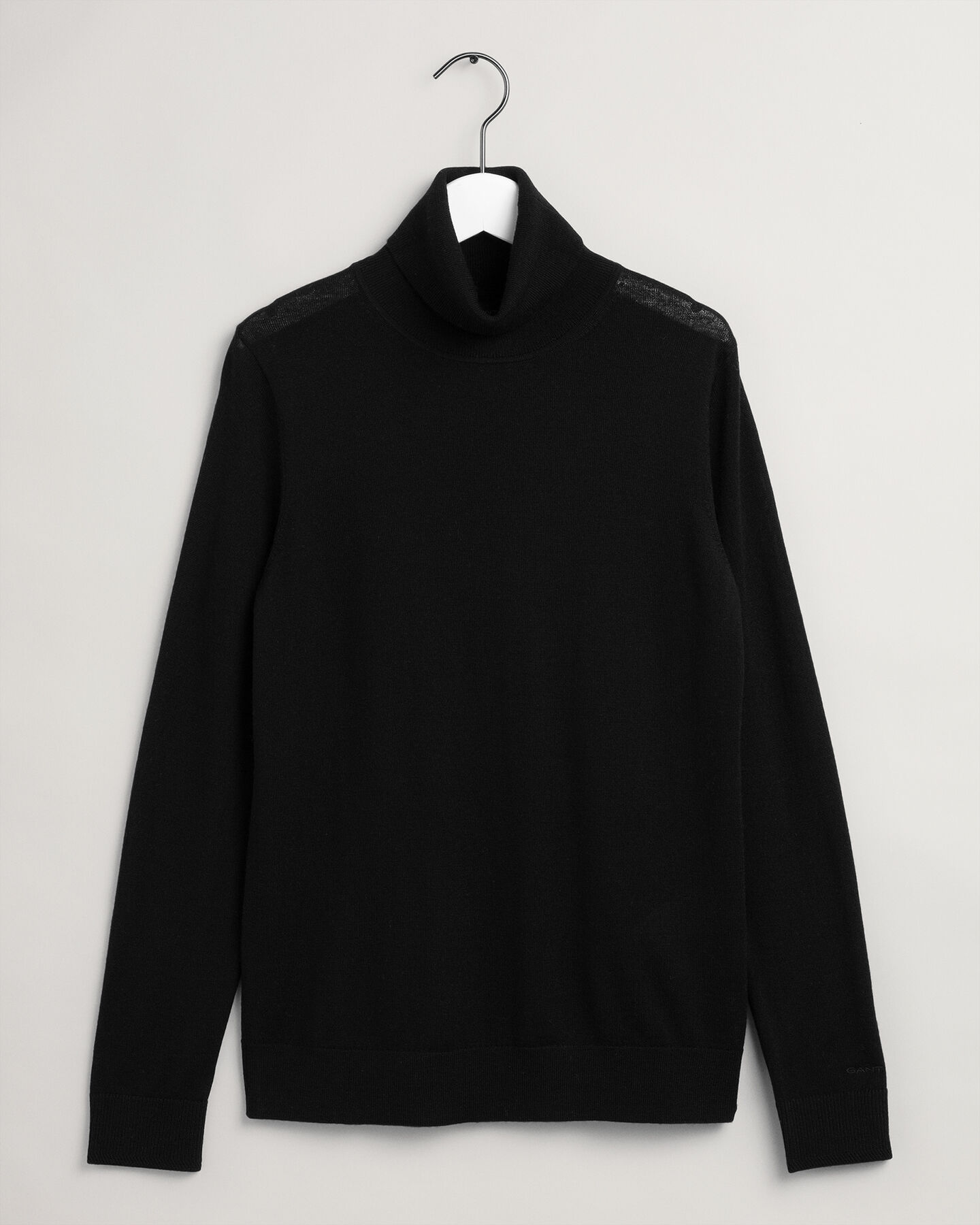 Jersey con cuello de cisne en lana merino lavable