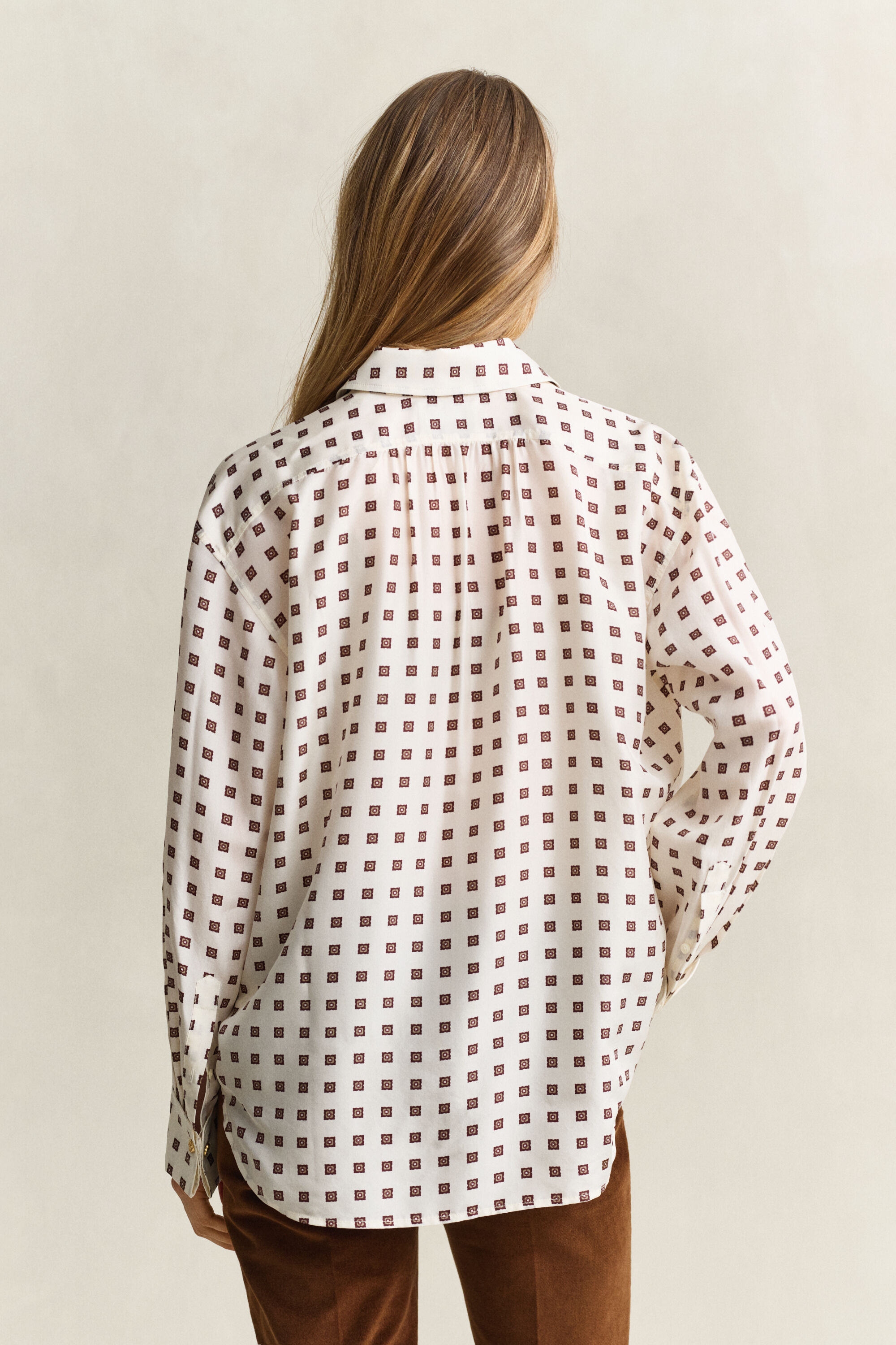 Blusa de seda habotai
