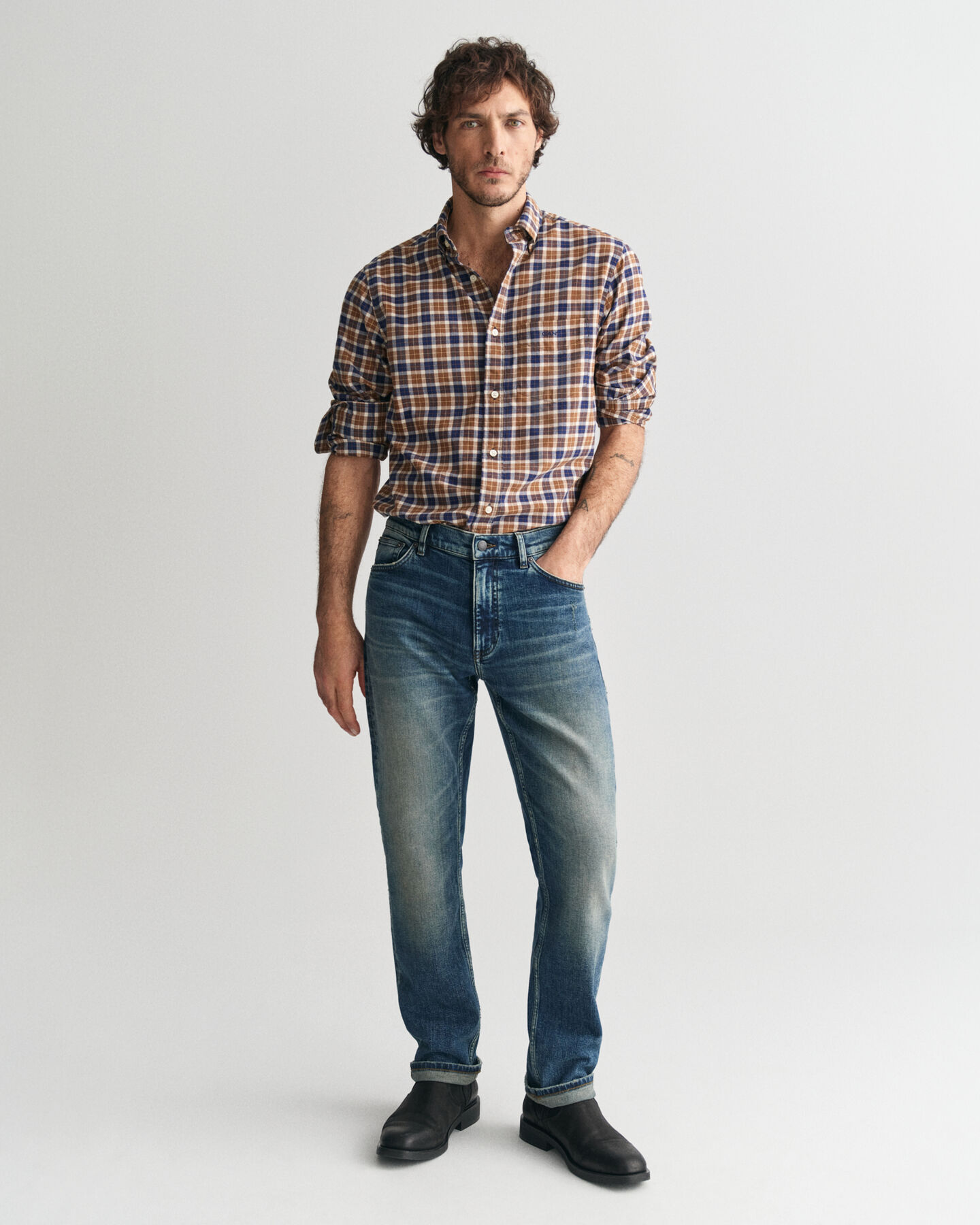 Camisa Regular Fit de sarga ligera a cuadros