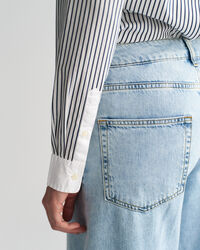 Camisa Regular Fit a rayas con cuello en contraste