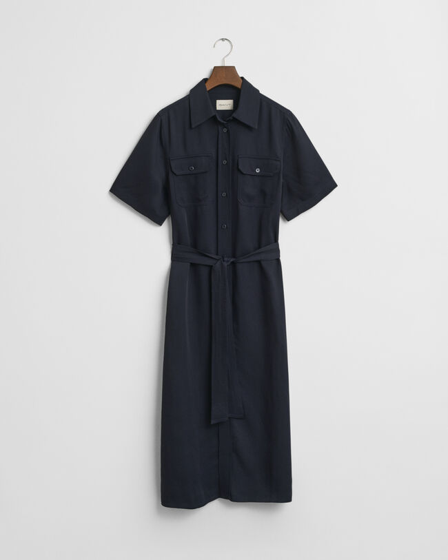 Vestido camisero utilitario