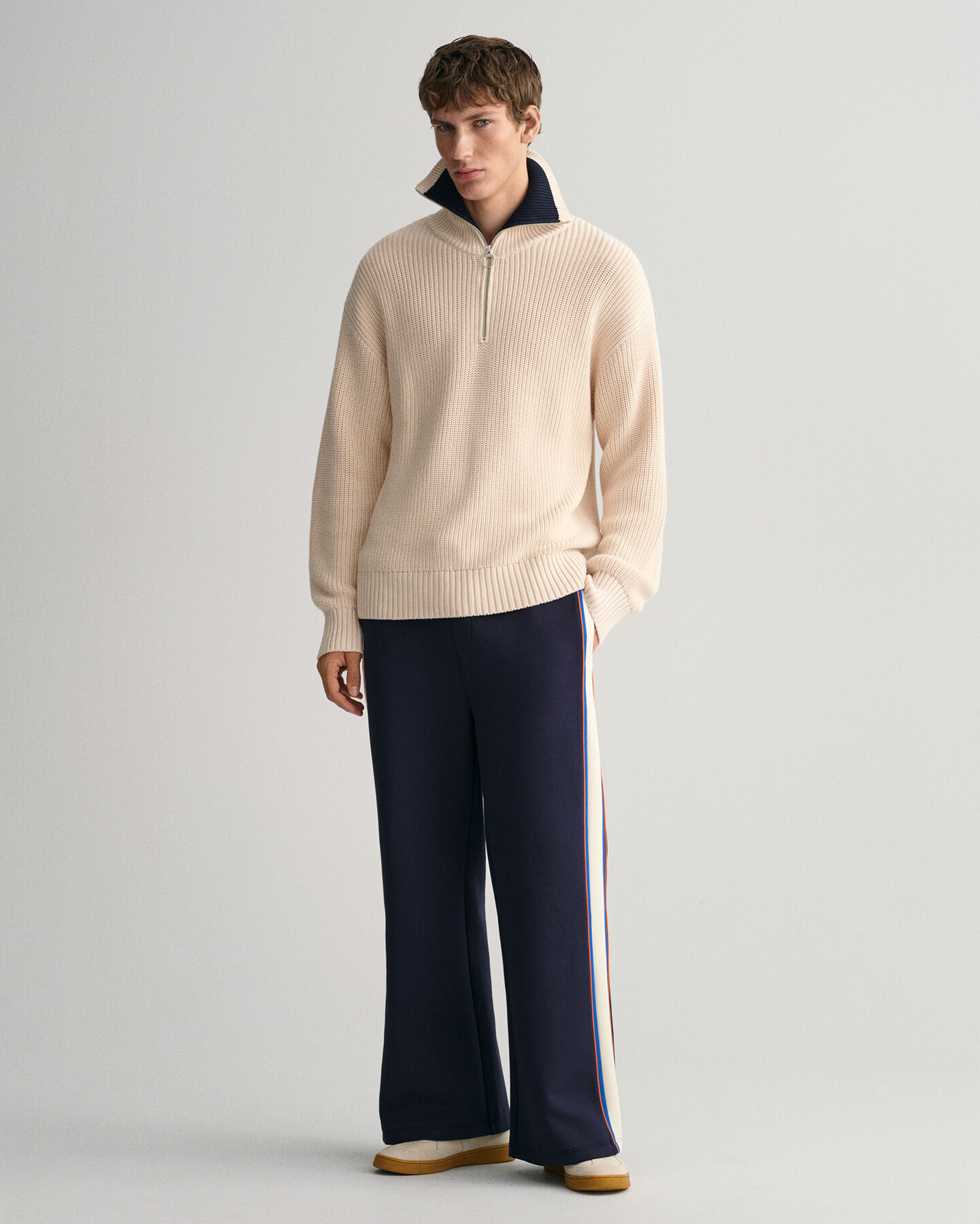 Jersey acanalado con media cremallera