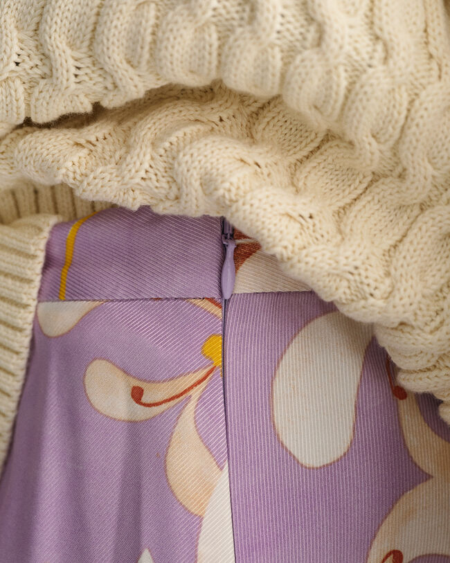 Falda midi con estampado de flores