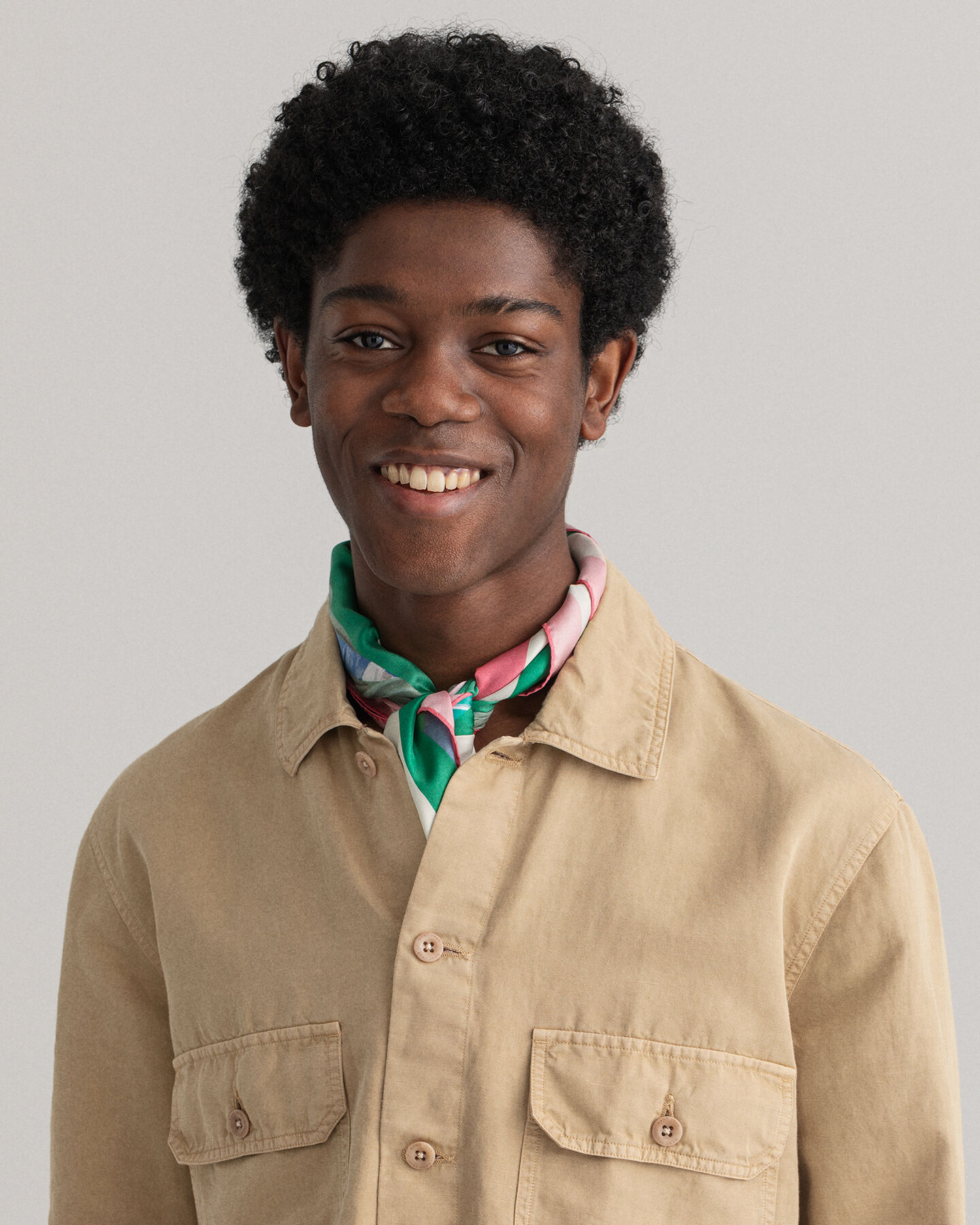 Sobrecamisa te&ntilde;ida en prenda